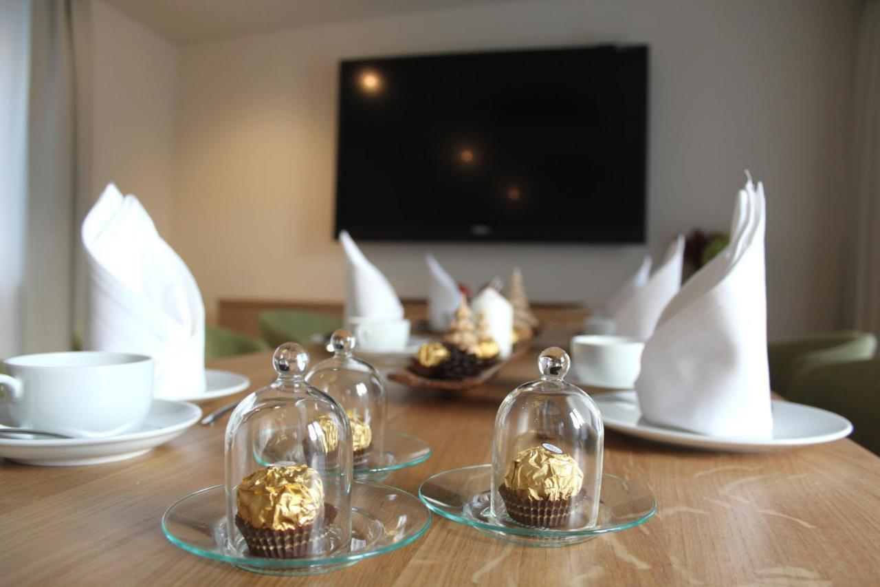 Schlettau Boutique Hotel Gruener Zweig מראה חיצוני תמונה